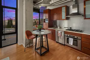 2720 3rd Ave, Seattle, WA 98121 - Photo 8