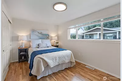 1710 N Bridgeview Dr, Tacoma, WA 98406 - Photo 14