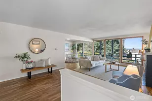 1710 N Bridgeview Dr, Tacoma, WA 98406 - Photo 4