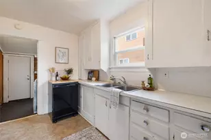 3596 E Howe St, Tacoma, WA 98404 - Photo 6