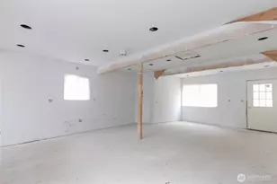 9617 15th Ave NE, Seattle, WA 98115 - Photo 18