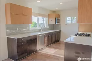 4827 42nd Ave SW, Seattle, WA 98116 - Photo 8