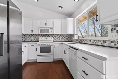 2371 Veedol Drive E, East Wenatchee, WA 98802 - Photo 8