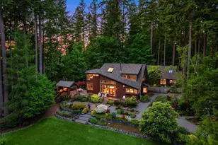 6900 NE Dolphin Dr, Bainbridge Island, WA 98110 - Photo 1