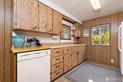 240 E Orchard Beach Drive, Grapeview, WA 98546 - Photo 14