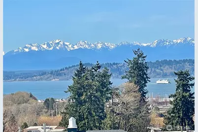 556 Holly Drive, Edmonds, WA 98020 - Photo 1