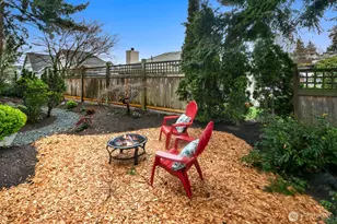 556 Holly Dr, Edmonds, WA 98020 - Photo 34