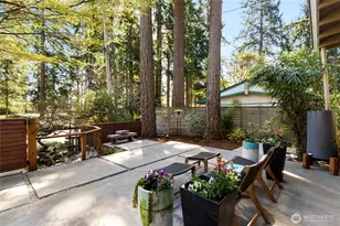 7439 NE 123rd Pl, Kirkland, WA 98034 - Photo 2