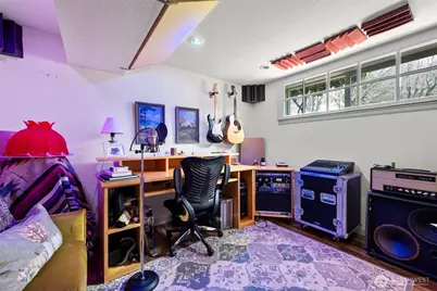 1841 N Lenore Drive, Tacoma, WA 98406 - Photo 32