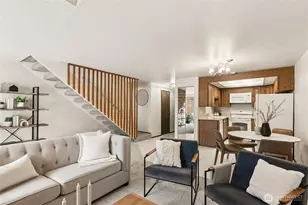 9732 Ashworth Ave N, Seattle, WA 98103 - Photo 4