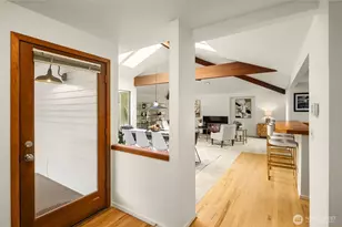 10622 184th Ave NE, Redmond, WA 98052 - Photo 4