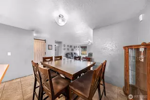 4810 117th St NE, Marysville, WA 98271 - Photo 8