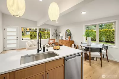 12241 NE 65th Street, Kirkland, WA 98033 - Photo 8