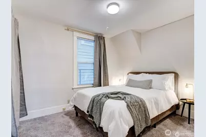 1626 39th Avenue E, Seattle, WA 98112 - Photo 14