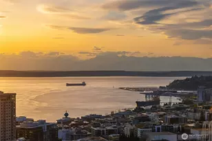 583 Battery St, Seattle, WA 98121 - Photo 24