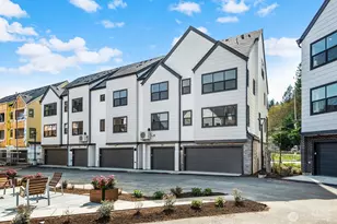 762 NW Holly St, Issaquah, WA 98027 - Photo 32