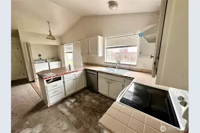 24516 47th Avenue E, Graham, WA 98338 - Photo 6