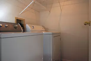 12720 NE 10th Pl, Bellevue, WA 98007 - Photo 16