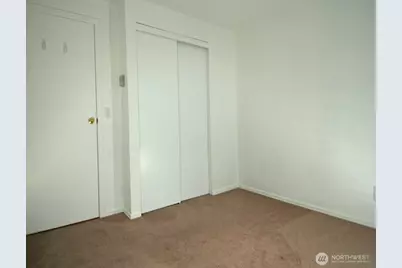 12720 NE 10th Place #D 202, Bellevue, WA 98007 - Photo 14