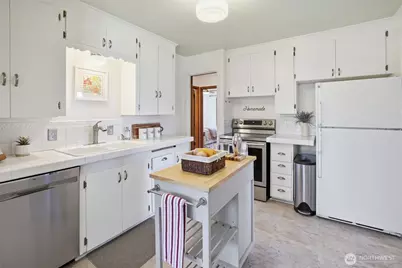 434 Van De Vanter Avenue, Kent, WA 98030 - Photo 14