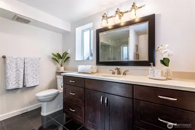 3905 NE 6th Street, Renton, WA 98056 - Photo 22