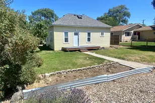 418 N Pacific St, Ellensburg, WA 98926 - Photo 1
