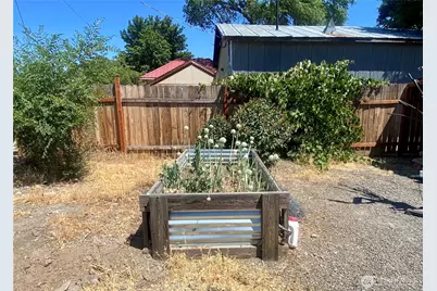 418 N Pacific Street, Ellensburg, WA 98926 - Photo 24