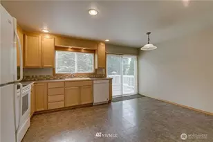 20417 26th Ave W, Lynnwood, WA 98036 - Photo 4