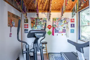 2703 5th St SW, Puyallup, WA 98373 - Photo 34