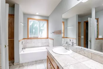 2703 5th Street SW, Puyallup, WA 98373 - Photo 18