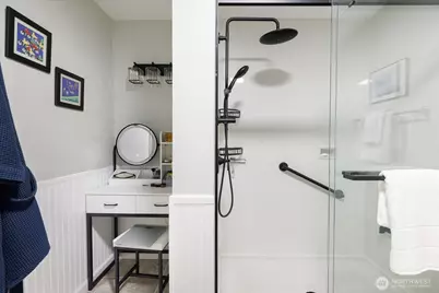 2418 James Place #402, Langley, WA 98260 - Photo 16