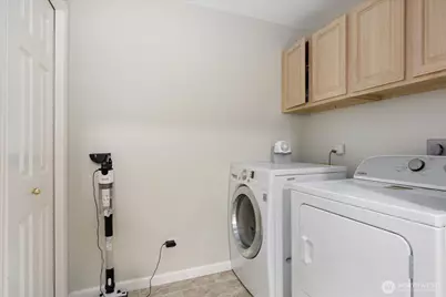 2418 James Place #402, Langley, WA 98260 - Photo 14