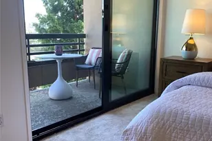 700 Crockett St, Seattle, WA 98109 - Photo 14