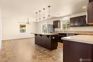 1408 Daffodil Ave NE, Orting, WA 98360 - Photo 4