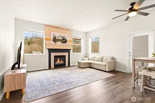 17426 Bothell Way NE, Bothell, WA 98011 - Photo 4