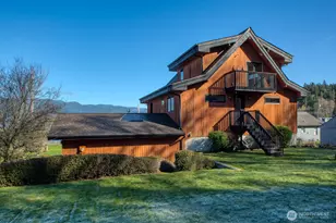 667 Wyatt Ln W, Seabeck, WA 98380 - Photo 28