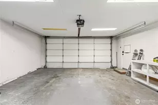 11101 Bingham Ave E, Tacoma, WA 98446 - Photo 26