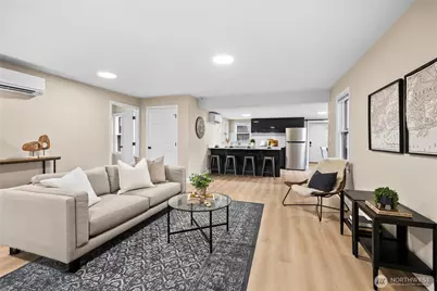 11101 Bingham Avenue E, Tacoma, WA 98446 - Photo 2