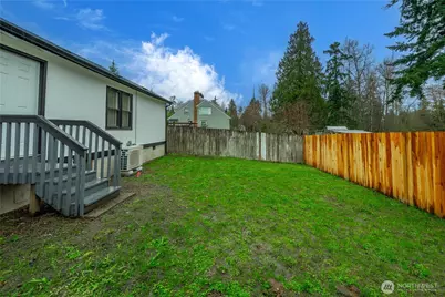 11101 Bingham Avenue E, Tacoma, WA 98446 - Photo 28