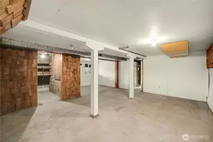 9919 Arrowsmith Ave S, Seattle, WA 98118 - Photo 30