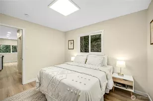 9919 Arrowsmith Ave S, Seattle, WA 98118 - Photo 16