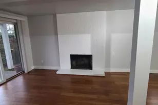 8011 12th Ave NE, Seattle, WA 98115 - Photo 4