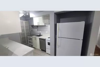 8011 12th Avenue NE #LL, Seattle, WA 98115 - Photo 2