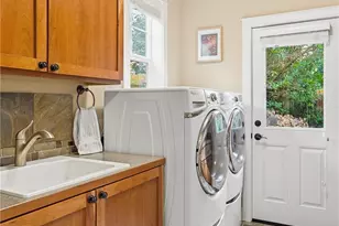 1607 Lyons Ave NE, Renton, WA 98059 - Photo 18