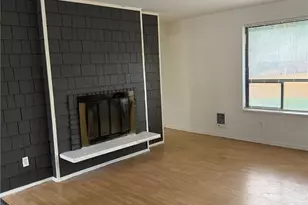 21330 Cypress Way, Lynnwood, WA 98036 - Photo 6