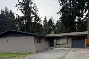 21330 Cypress Way, Lynnwood, WA 98036 - Photo 2