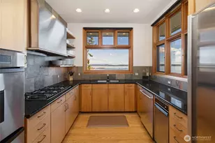 571 Golf Course Rd, Friday Harbor, WA 98250 - Photo 8