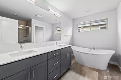 13927 178th Street E #38, Puyallup, WA 98374 - Photo 16