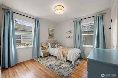1035 NE 100th Street, Seattle, WA 98125 - Photo 12