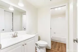 1315 S Puget Dr, Renton, WA 98055 - Photo 20